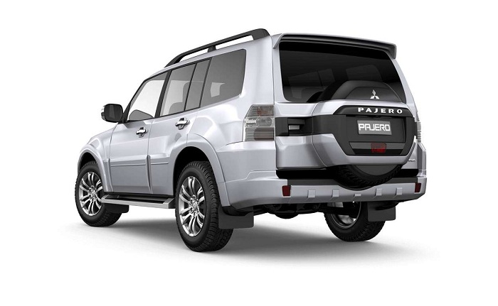 Giá xe Mitsubishi mới nhất tháng 1/2018