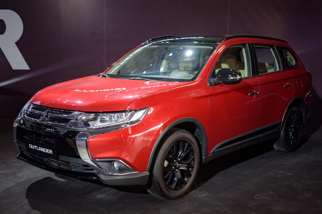 Mitsubishi Outlander Black Edition lắp ráp ở Việt Nam