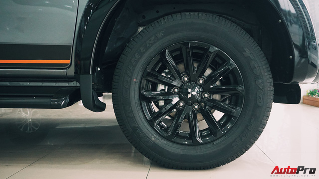 Đối thủ Ford Ranger Wildtrak - Mitsubishi Triton Athlete xuất hiện sớm