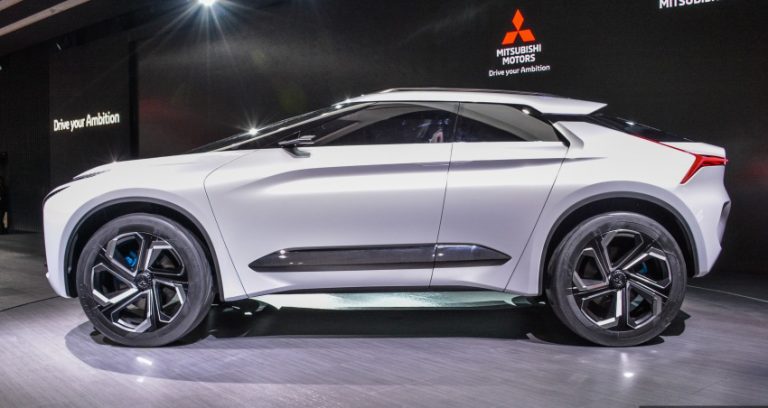 Cận cảnh chi tiết Mitsubishi E-Evolution Concept SUV công nghệ cao ...