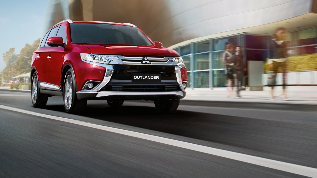 Комплектация мицубиси аутлендер 2023. Mitsubishi Outlander 2022. Мицубиси Моторс Аутлендер. Митсубиши Аутлендер New 2022. Митсубиси Аутлендер 4 2022.